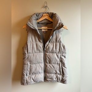 Women’s Gray Old Navy Puffer Vest (Size S)